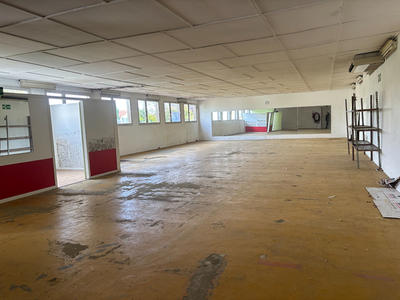 Local d'activité / Entrepôt - 500 m²