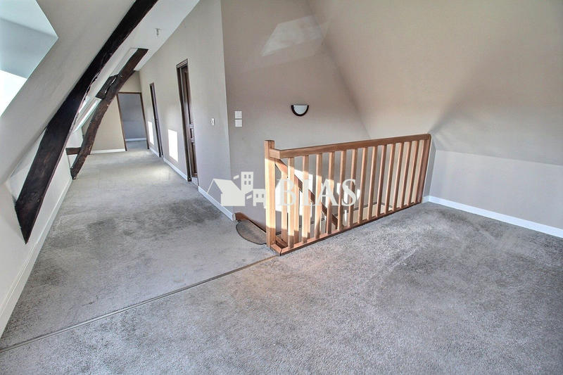 Maison - 139 m² - 6 pièces