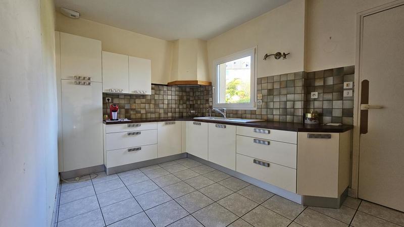 Maison - 83 m² - 5 pièces