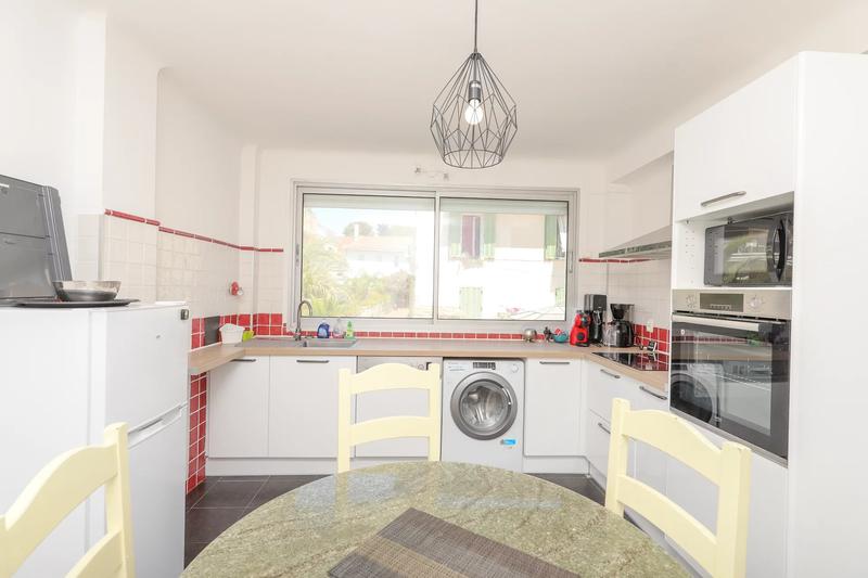 Appartement - 81 m² - 3 pièces