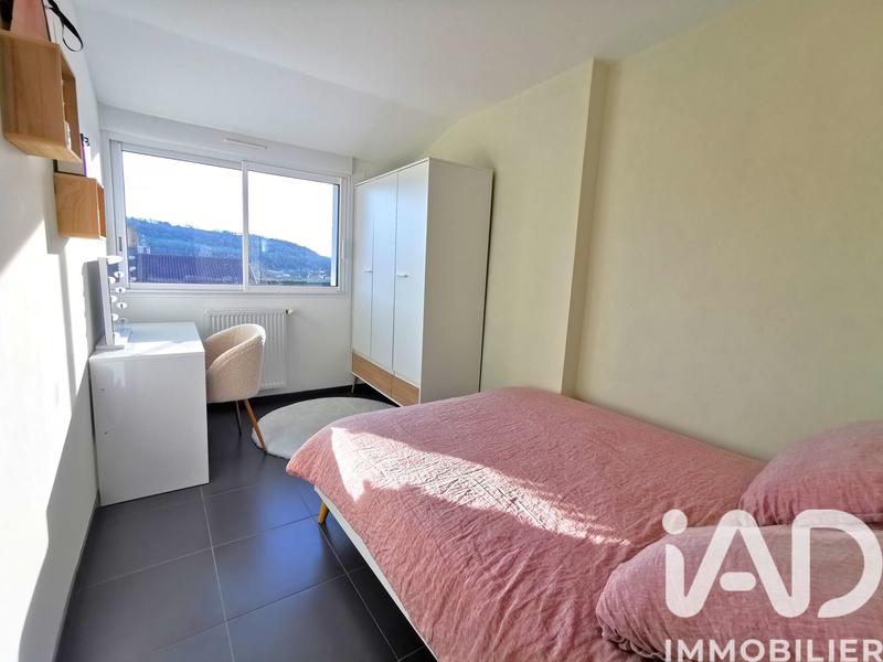 Maison de ville - 220 m² - 8 pièces