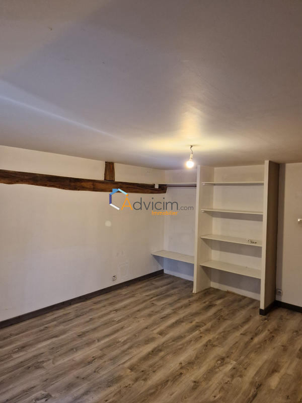 Maison ancienne - 175 m² - 6 pièces