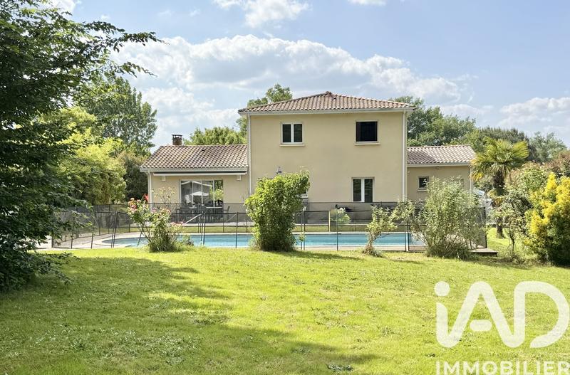 Maison - 160 m² - 6 pièces