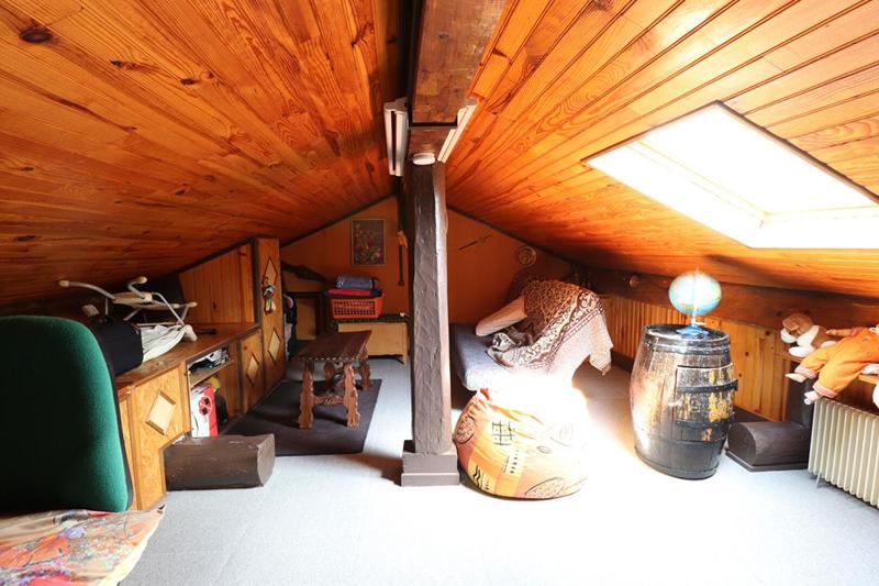 Maison - 170 m² - 8 pièces