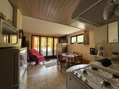 Maison - 182 m² - 7 pièces