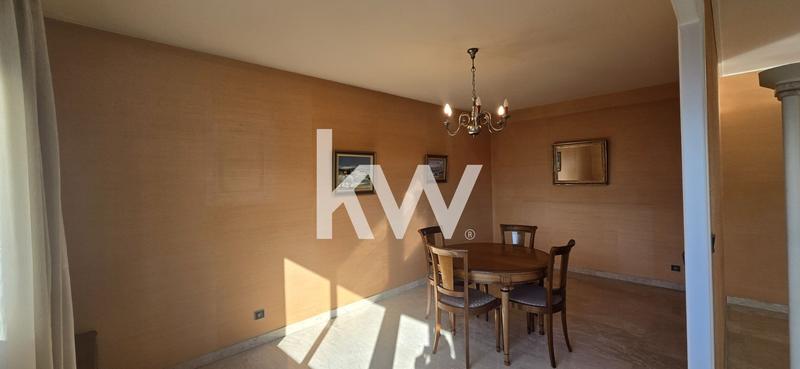 Appartement - 103 m² - 4 pièces