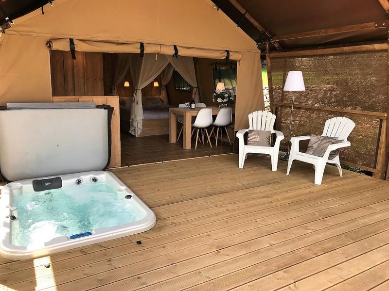 Maison de domaine - 755 m² - 28 pièces