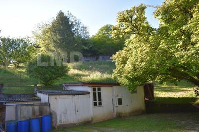 Maison - 106 m² - 9 pièces