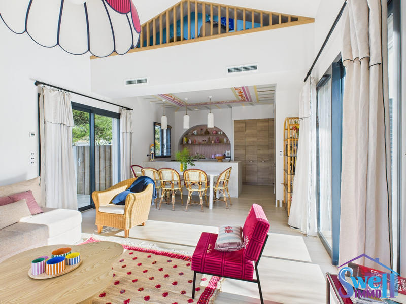 Maison - 138 m² - 5 pièces