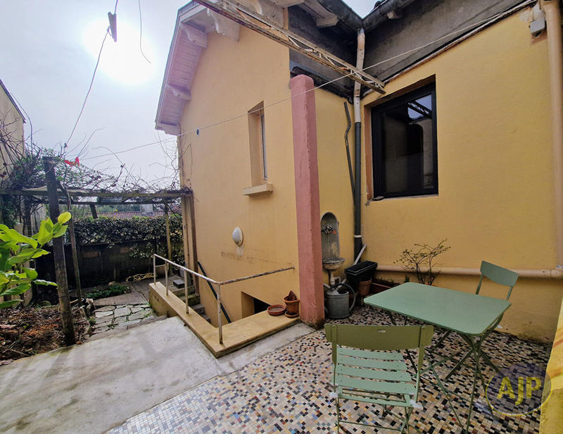 Maison - 146 m² - 6 pièces