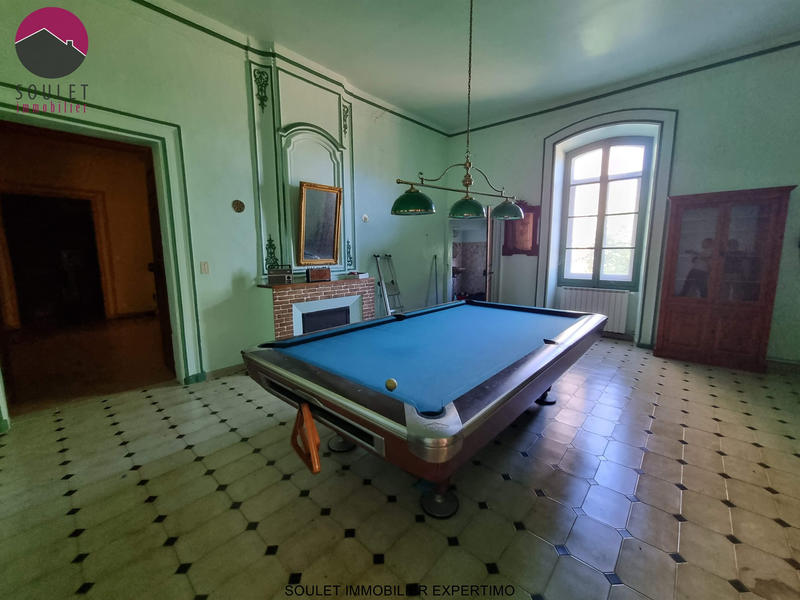 Propriété - 540 m² - 20 pièces