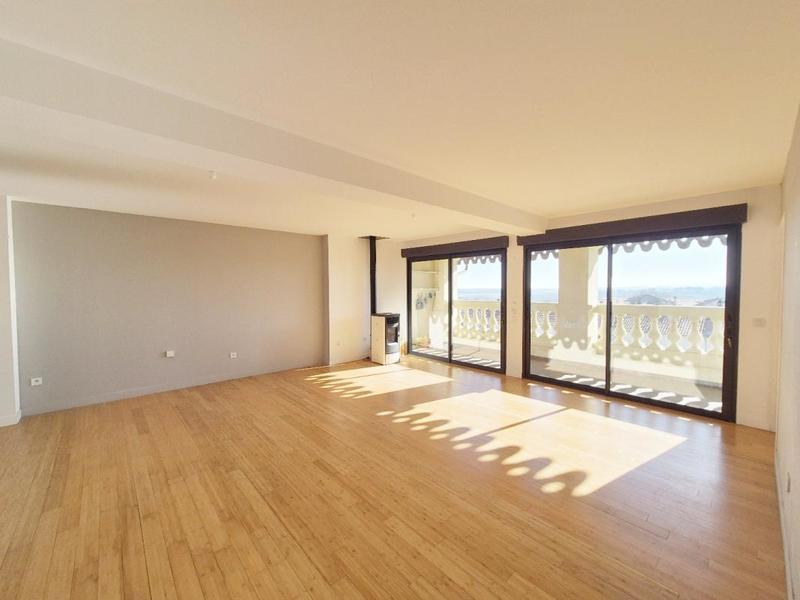 Appartement - 73 m² - 3 pièces