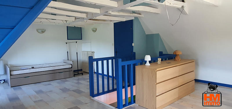 Maison - 212 m² - 7 pièces