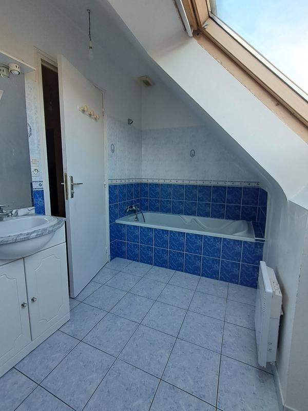 Maison - 70 m² - 4 pièces