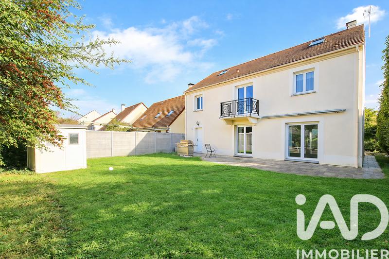 Maison - 160 m² - 8 pièces