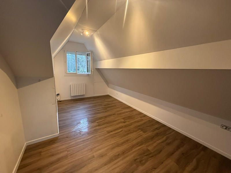 Maison - 160 m² - 9 pièces