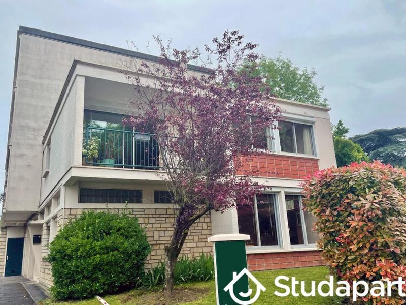 Chambre - 14 m² - 1 pièce