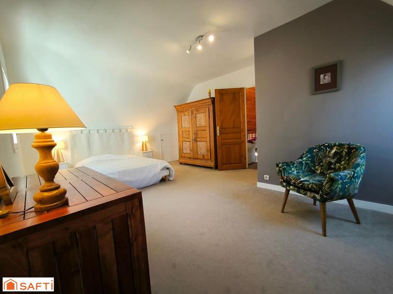 Maison - 129 m² - 7 pièces