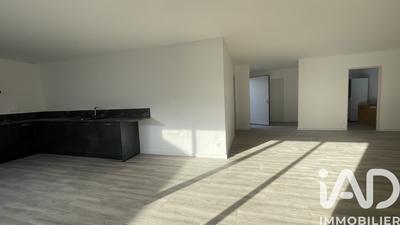 Maison - 144 m² - 5 pièces