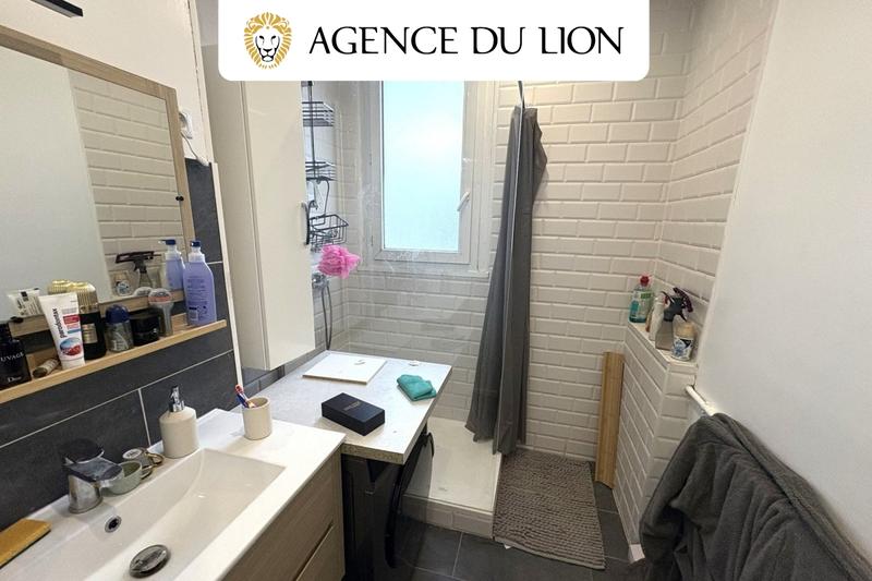 Appartement - 65 m² - 3 pièces