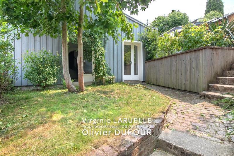 Maison - 160 m² - 8 pièces