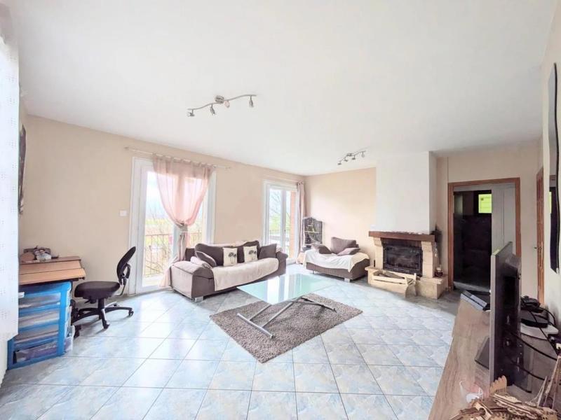 Maison - 125 m² - 5 pièces