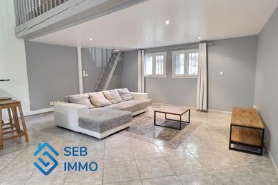 Maison - 85 m² - 4 pièces