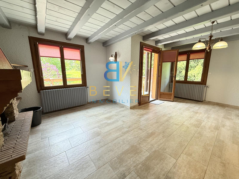 Duplex - 111 m² - 5 pièces