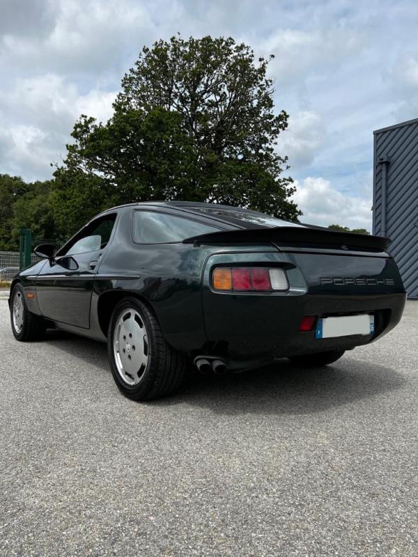 Porsche 928 s
