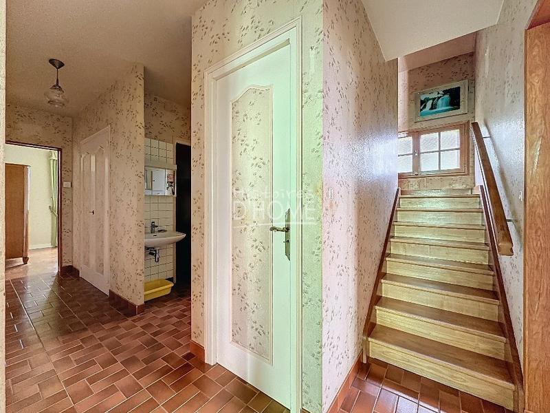 Pavillon - 140 m² - 6 pièces