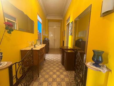 Appartement - 164 m² - 5 pièces