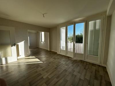 Appartement - 72 m² - 4 pièces