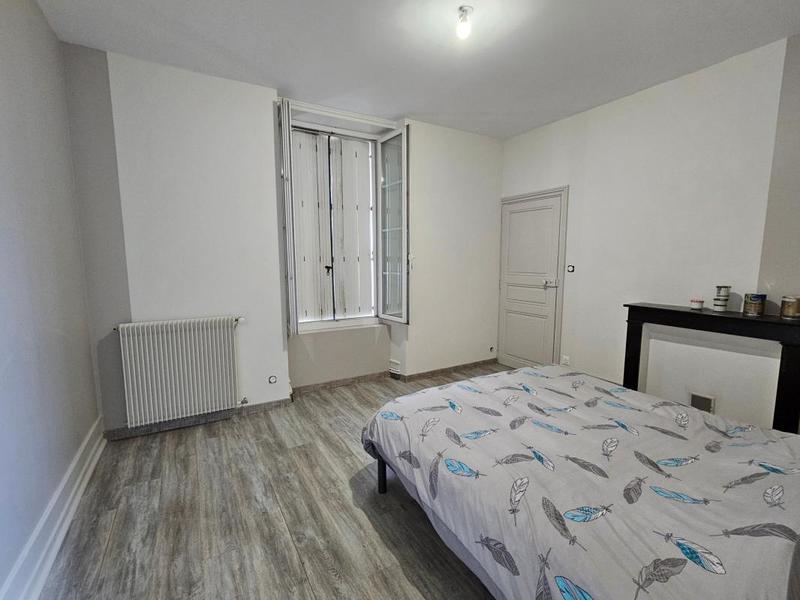 Maison - 200 m² - 9 pièces