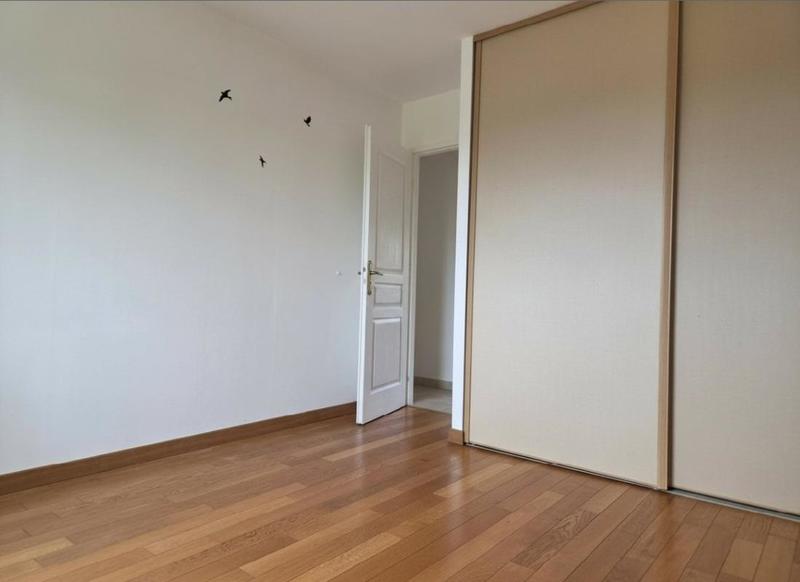 Propriété - 180 m² - 8 pièces