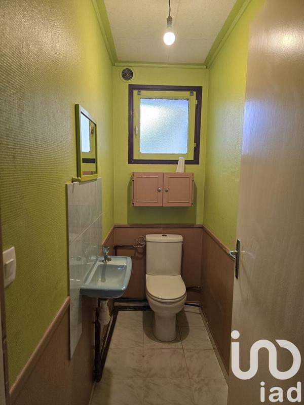 Maison - 210 m² - 9 pièces