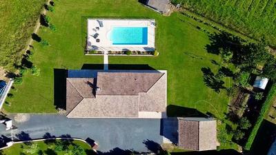 Maison - 190 m² - 6 pièces