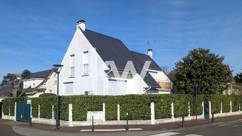 Maison - 106 m² - 5 pièces