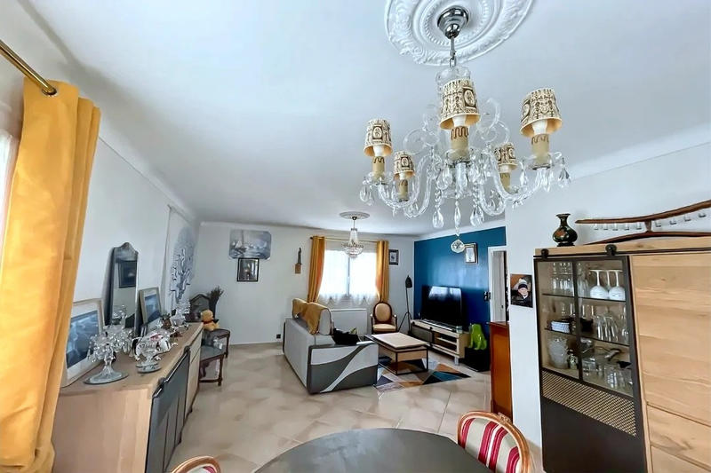 Maison - 133 m² - 5 pièces
