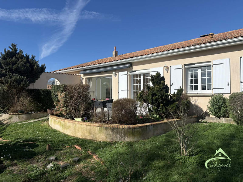 Maison - 137 m² - 7 pièces