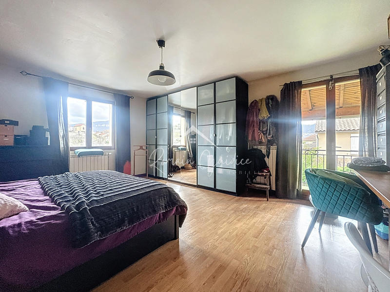 Maison - 150 m² - 7 pièces