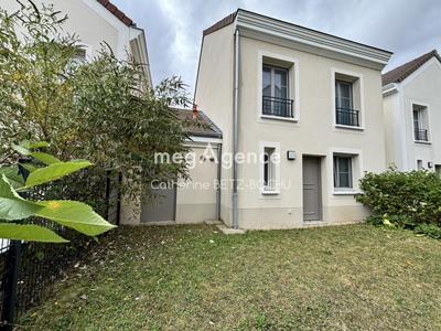 Maison - 82 m² - 5 pièces