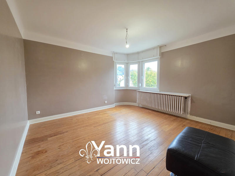 Maison - 135 m² - 6 pièces