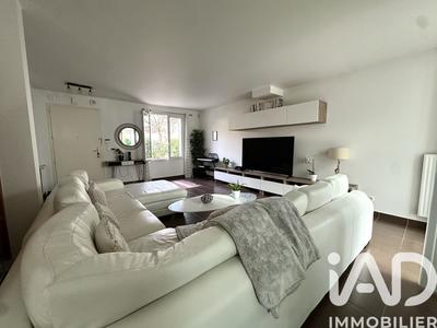 Maison - 152 m² - 5 pièces