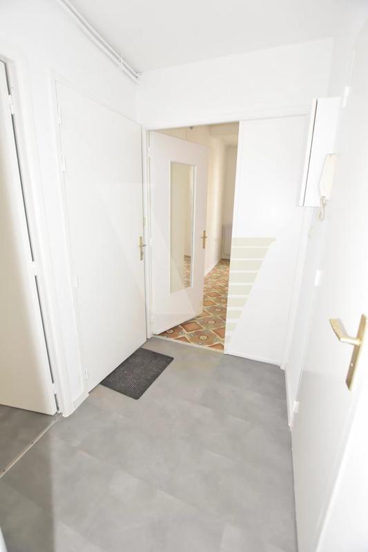 Immeuble - 126 m² - 8 pièces