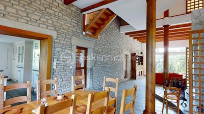 Corps de ferme - 410 m² - 9 pièces