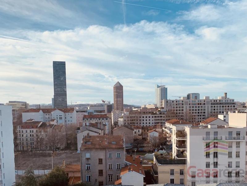 Appartement - 119 m² - 6 pièces