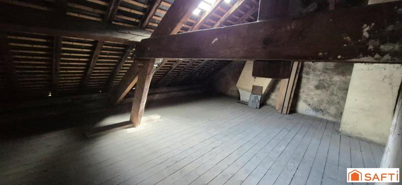 Maison - 176 m² - 8 pièces