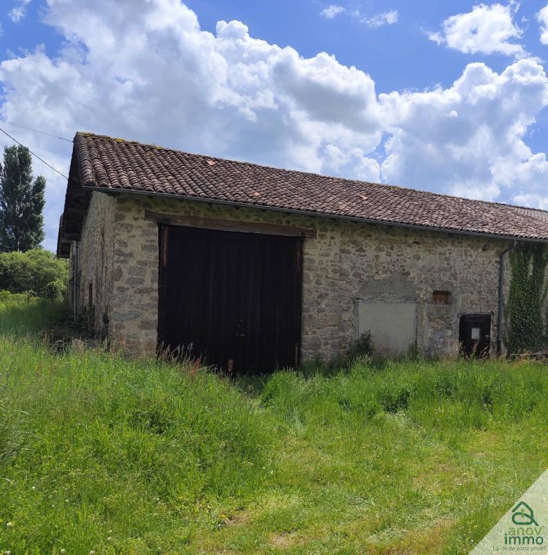 Immeuble - 94 m² - 6 pièces