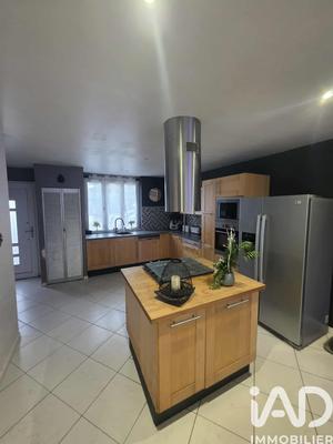 Maison - 113 m² - 4 pièces