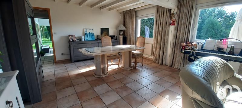 Maison - 222 m² - 7 pièces